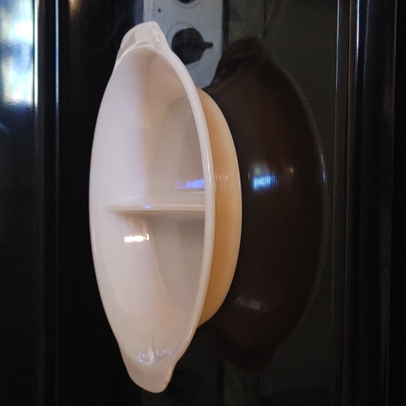 468 FIRE KING Peach Lustre Divided Oval Baking Casserole Dish - Picture 2 of 13